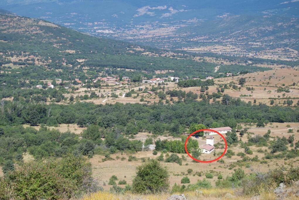 La Mina Alojamiento En Plena Naturaleza Garganta De Los Montes Exteriör bild